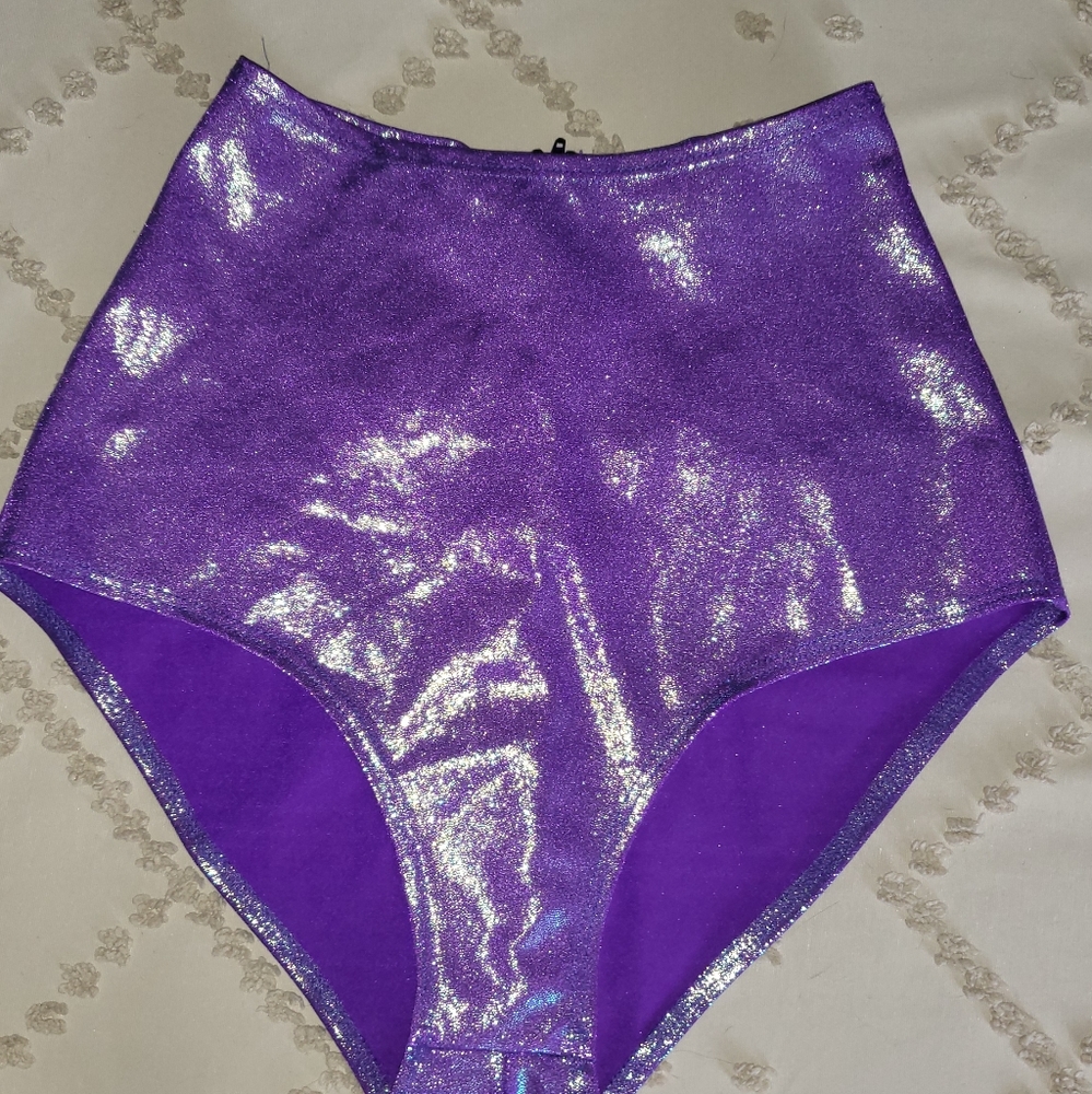 High Waisted Rave Bottoms 💜